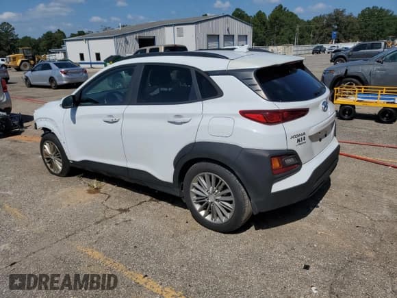 ✅ 2020 Hyundai Kona SEL Plus • VIN: KM8K62AA7LU453115 • Lot: 84361495. Listed on Copart with 70,923 mi. Free auction sales archive from the USA and detailed vehicle history report at DreamBid. Image 2.