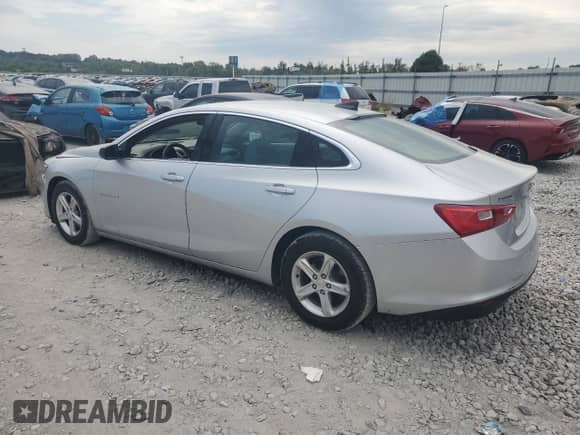 2019 Chevrolet Malibu LS z VIN 1G1ZC5ST5KF170169, wystawiony jako Copart lot #80222735 z przebiegiem 108 373 mil mil oraz Szkoda całkowita • Salvage title. Historia ofert i sprzedaży dostępna na DreamBid. Obrazek 2.