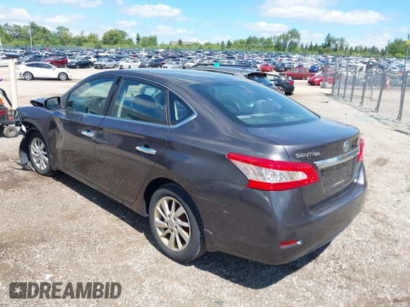 ✅ 2013 Nissan Sentra SV • VIN: 3N1AB7AP6DL669095 • Lot: 43050615. Listed on IAAI with 87,671 mi. Free auction sales archive from the USA and detailed vehicle history report at DreamBid. Image 3.