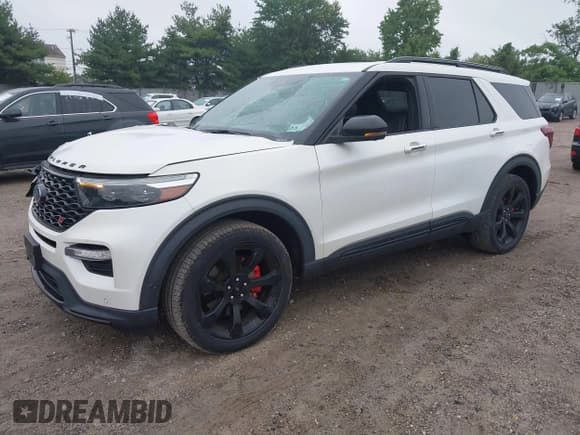 ✅ 2020 Ford Explorer ST • VIN: 1FM5K8GC0LGC72957 • Lot: 43041084. Wystawiony na IAAI z przebiegiem 50 354 mil. Bezpłatny archiwum sprzedaży aukcyjnych z USA i szczegółowy raport historii pojazdu na DreamBid. Zdjęcie 2.