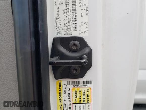 ✅ 2016 Ford F-150 XLT • VIN: 1FTEX1E8XGFA18437 • Lot: 80653124. Listed on Copart with 122,430 mi. Free auction sales archive from the USA and detailed vehicle history report at DreamBid. Image 14.