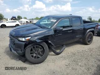 ✅ 2025 Chevrolet Colorado 4WD Trail Boss • VIN: 1GCPTEEK3S1133927 • Lot: 66259505. Listed on Copart with 2,915 mi. Free auction sales archive from the USA and detailed vehicle history report at DreamBid. Image 1.