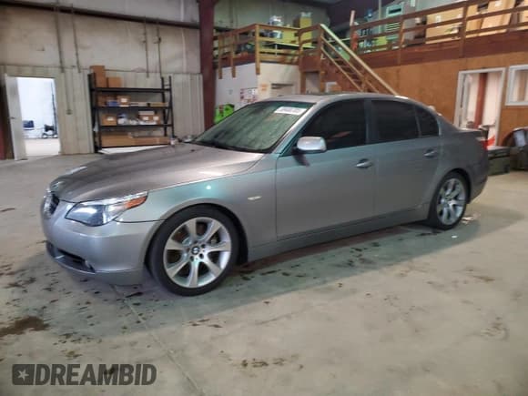 ✅ 2007 BMW 5 Series 550i • VIN: WBANB53517CP07229 • Lot: 58400705. Listed on Copart with 112,866 mi. Free auction sales archive from the USA and detailed vehicle history report at DreamBid. Image 1.