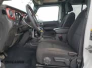 ✅ 2023 Jeep Wrangler Rubicon • VIN: 1C4HJXFG8PW635312 • Lot: 64634665. Wystawiony na Copart z przebiegiem 22 633 mil. Bezpłatny archiwum sprzedaży aukcyjnych z USA i szczegółowy raport historii pojazdu na DreamBid. Zdjęcie 7.