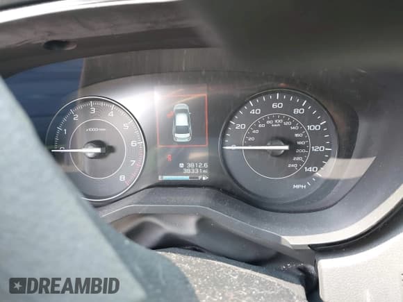 ✅ 2022 Subaru Impreza • VIN: 4S3GTAB60N3718604 • Lot: 42904105. Wystawiony na IAAI z przebiegiem 38 331 mil. Bezpłatny archiwum sprzedaży aukcyjnych z USA i szczegółowy raport historii pojazdu na DreamBid. Zdjęcie 7.