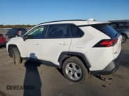 ✅ 2021 Toyota RAV4 Hybrid XLE • VIN: JTMRWRFV5MD559264 • Lot: 89735175. Wystawiony na Copart z przebiegiem 78 002 mil. Bezpłatny archiwum sprzedaży aukcyjnych z USA i szczegółowy raport historii pojazdu na DreamBid. Zdjęcie 2.