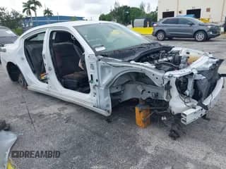 2019 Dodge Charger Police с VIN 2C3CDXAT5KH592369, выставлен на аукционе IAAI как лот 42752542 с пробегом Не указан миль и . История ставок и продаж доступна на DreamBid. Изображение 1.