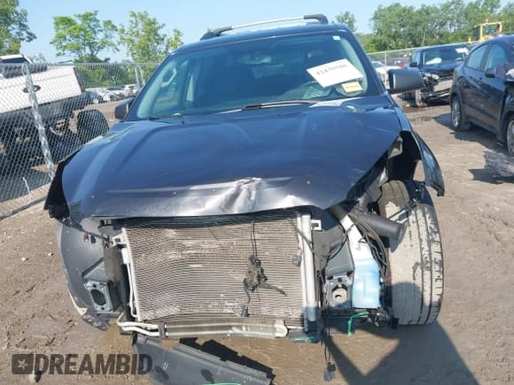 ✅ 2015 GMC Acadia SLE • VIN: 1GKKVPKD9FJ330522 • Lot: 42439586. Listed on IAAI with 114,463 mi. Free auction sales archive from the USA and detailed vehicle history report at DreamBid. Image 13.