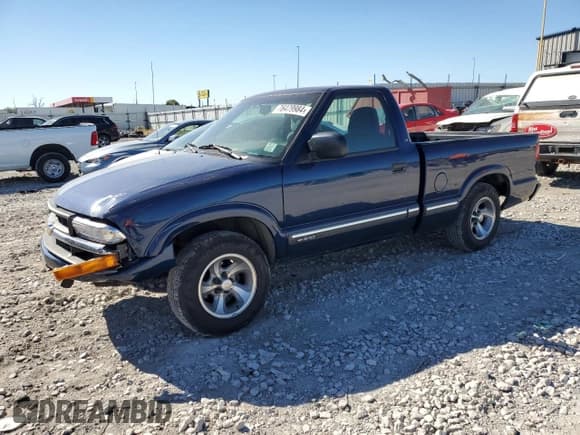 ✅ 2000 Chevrolet S-10 LS • VIN: 1GCCS1454YK219224 • Лот: 76479984. Опубликован ранее на Copart с пробегом 74 109 миль. Бесплатный доступ к архиву аукционных продаж из США и подробный отчёт об истории автомобиля на DreamBid. Изображение 1.
