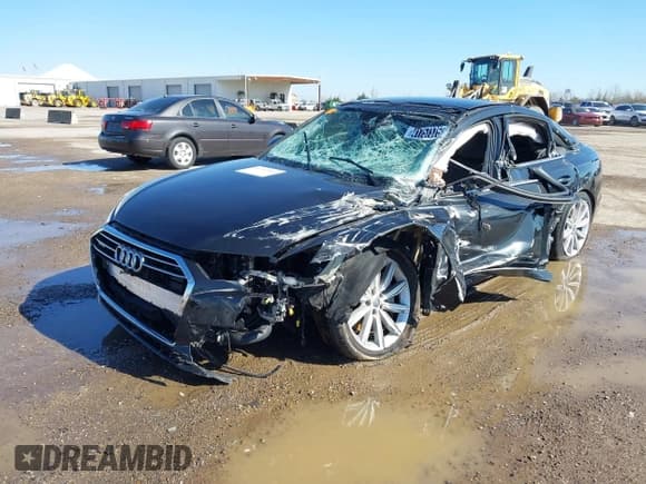 ✅ 2019 Audi A6 Premium Plus • VIN: WAUE8AF23KN127907 • Лот: 41702566. Опубликован ранее на IAAI с пробегом Не указан. Бесплатный доступ к архиву аукционных продаж из США и подробный отчёт об истории автомобиля на DreamBid. Изображение 2.