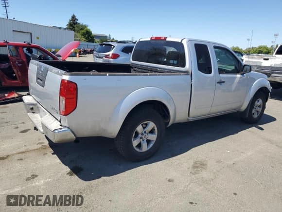 ✅ 2010 Nissan Frontier SE • VIN: 1N6AD0CWXAC440801 • Lot: 57247725. Listed on Copart with 196,527 mi. Free auction sales archive from the USA and detailed vehicle history report at DreamBid. Image 3.