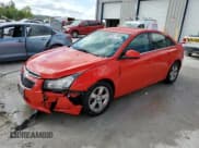 ✅ 2014 Chevrolet Cruze 1LT • VIN: 1G1PC5SB0E7375640 • Лот: 69951755. Опубликован ранее на Copart с пробегом 139 499 миль. Бесплатный доступ к архиву аукционных продаж из США и подробный отчёт об истории автомобиля на DreamBid. Изображение 1.