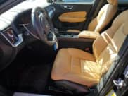 ✅ 2020 Volvo V60 • VIN: YV4102WK6L1031323 • Lot: 73220034. Listed on Copart with 42,811 mi. Free auction sales archive from the USA and detailed vehicle history report at DreamBid. Image 7.