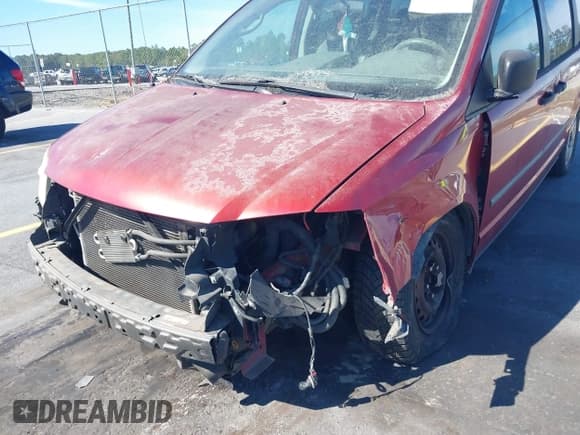 ✅ 2008 Dodge Grand Caravan SE • VIN: 2D8HN44H98R127277 • Lot: 43477133. Wystawiony na IAAI z przebiegiem 270 887 mil. Bezpłatny archiwum sprzedaży aukcyjnych z USA i szczegółowy raport historii pojazdu na DreamBid. Zdjęcie 6.