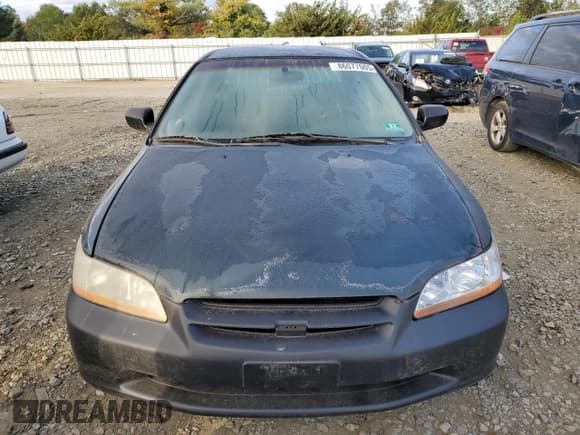 ✅ 1999 Honda Accord LX • VIN: 1HGCG6650XA106100 • Лот: 86077005. Опубликован ранее на Copart с пробегом 95 958 миль. Бесплатный доступ к архиву аукционных продаж из США и подробный отчёт об истории автомобиля на DreamBid. Изображение 5.