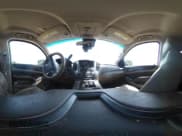 ✅ 2015 Chevrolet Suburban LT • VIN: 1GNSCJKC0FR513631 • Lot: 42879095. Wystawiony na IAAI z przebiegiem 239 851 mil. Bezpłatny archiwum sprzedaży aukcyjnych z USA i szczegółowy raport historii pojazdu na DreamBid. Zdjęcie 18.