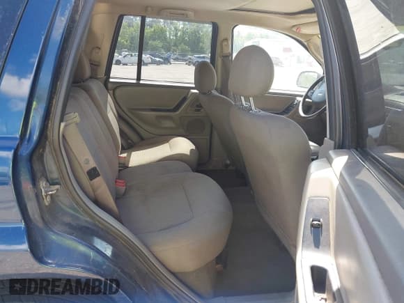 ✅ 2002 Jeep Grand Cherokee Laredo • VIN: 1J4GW48N02C188096 • Lot: 42875094. Listed on IAAI with 161,210 mi. Free auction sales archive from the USA and detailed vehicle history report at DreamBid. Image 8.