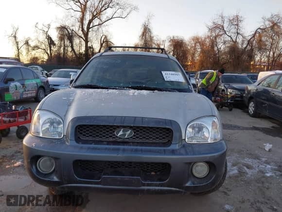 2003 Hyundai Santa Fe GLS с VIN KM8SC73D73U518784, выставлен на аукционе IAAI как лот 41348907 с пробегом 127 980 миль миль и . История ставок и продаж доступна на DreamBid. Изображение 6.