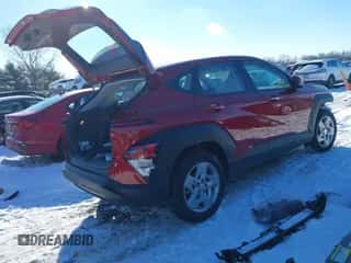 2025 Hyundai Kona SE with VIN KM8HA3AB3SU198369, listed as a IAAI auction lot 41295889 with 935 mi miles and . Bid and sale history available at DreamBid. Image 4.