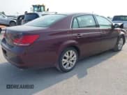 ✅ 2009 Toyota Avalon XL • VIN: 4T1BK36B29U332259 • Lot: 42471838. Wystawiony na IAAI z przebiegiem 157 811 mil. Bezpłatny archiwum sprzedaży aukcyjnych z USA i szczegółowy raport historii pojazdu na DreamBid. Zdjęcie 4.