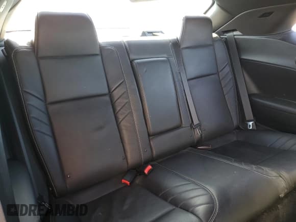 ✅ 2015 Dodge Challenger SRT 392 • VIN: 2C3CDZDJ5FH782295 • Lot: 91179775. Wystawiony na Copart z przebiegiem 24 945 mil. Bezpłatny archiwum sprzedaży aukcyjnych z USA i szczegółowy raport historii pojazdu na DreamBid. Zdjęcie 10.