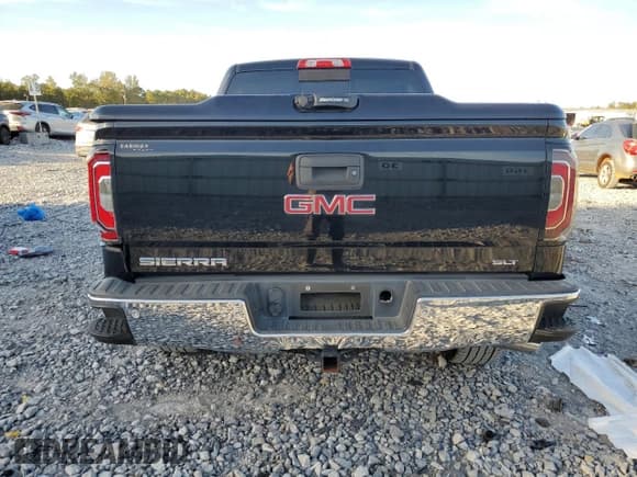 ✅ 2017 GMC Sierra 1500 SLT • VIN: 3GTP1NEC1HG249569 • Лот: 82666105. Опубликован ранее на Copart с пробегом 52 824 миль. Бесплатный доступ к архиву аукционных продаж из США и подробный отчёт об истории автомобиля на DreamBid. Изображение 6.