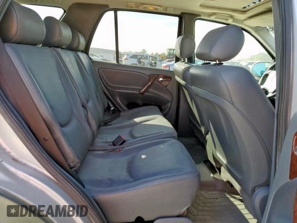 ✅ 1999 Mercedes-Benz M 320/430/500 • VIN: 4JGAB72E2XA098917 • Лот: 91905845. Опубликован ранее на Copart с пробегом 120 326 миль. Бесплатный доступ к архиву аукционных продаж из США и подробный отчёт об истории автомобиля на DreamBid. Изображение 11.