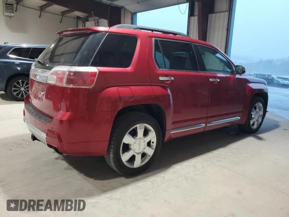 ✅ 2013 GMC Terrain Denali • VIN: 2GKFLYE38D6171163 • Lot: 64832945. Wystawiony na Copart z przebiegiem 147 014 mil. Bezpłatny archiwum sprzedaży aukcyjnych z USA i szczegółowy raport historii pojazdu na DreamBid. Zdjęcie 3.