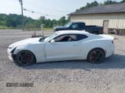 ✅ 2016 Chevrolet Camaro 2LT • VIN: 1G1FD1RS4G0157056 • Lot: 42462106. Wystawiony na IAAI z przebiegiem 86 192 mil. Bezpłatny archiwum sprzedaży aukcyjnych z USA i szczegółowy raport historii pojazdu na DreamBid. Zdjęcie 15.