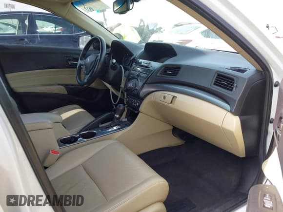 ✅ 2013 Acura ILX Hybrid Technology • VIN: 19VDE3F78DE301100 • Лот: 41476957. Опубликован ранее на IAAI с пробегом 121 487 миль. Бесплатный доступ к архиву аукционных продаж из США и подробный отчёт об истории автомобиля на DreamBid. Изображение 5.