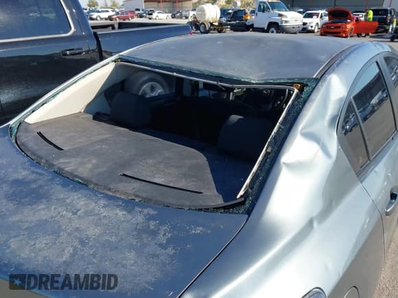 ✅ 2012 Mazda 3 i Touring • VIN: JM1BL1V79C1610313 • Лот: 43610986. Опубликован ранее на IAAI с пробегом 121 009 миль. Бесплатный доступ к архиву аукционных продаж из США и подробный отчёт об истории автомобиля на DreamBid. Изображение 14.