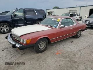 ✅ 1976 Mercedes-Benz SLC • VIN: 10702412015039 • Lot: 54490515. Listed on Copart with 132,693 mi. Free auction sales archive from the USA and detailed vehicle history report at DreamBid. Image 1.