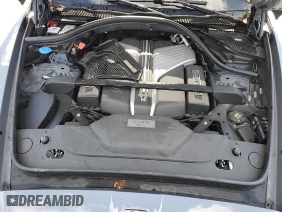 ✅ 2022 Rolls-Royce Cullinan • VIN: SLATV4C00NU208887 • Lot: 54132195. Wystawiony na Copart z przebiegiem 14 193 mil. Bezpłatny archiwum sprzedaży aukcyjnych z USA i szczegółowy raport historii pojazdu na DreamBid. Zdjęcie 12.