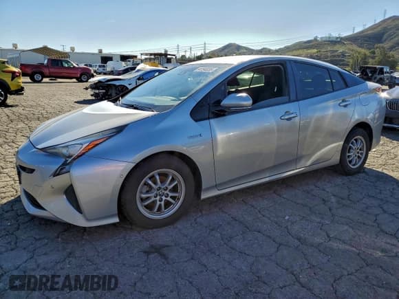 ✅ 2017 Toyota Prius Two • VIN: JTDKBRFU9H3042159 • Lot: 94194035. Listed on Copart with 202,973 mi. Free auction sales archive from the USA and detailed vehicle history report at DreamBid. Image 1.