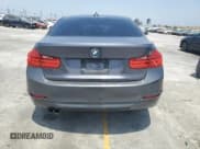 ✅ 2015 BMW 3 Series 328i • VIN: WBA3A5G5XFNS86943 • Lot: 57620325. Wystawiony na Copart z przebiegiem 154 165 mil. Bezpłatny archiwum sprzedaży aukcyjnych z USA i szczegółowy raport historii pojazdu na DreamBid. Zdjęcie 6.