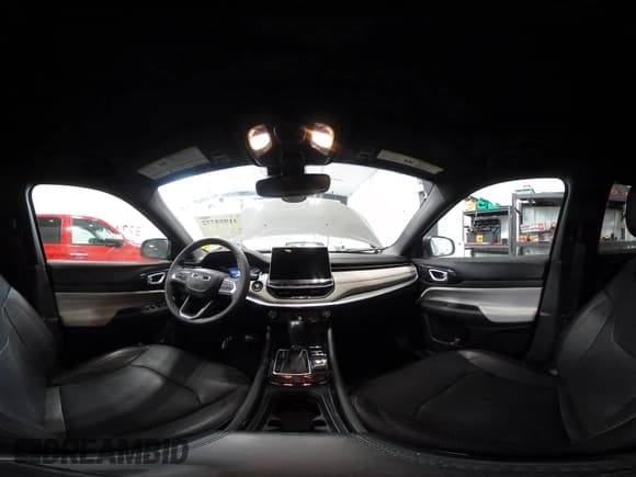 ✅ 2023 Jeep Compass Limited • VIN: 3C4NJDCN1PT524479 • Lot: 41955772. Wystawiony na IAAI z przebiegiem 40 125 mil. Bezpłatny archiwum sprzedaży aukcyjnych z USA i szczegółowy raport historii pojazdu na DreamBid. Zdjęcie 23.