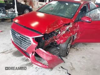 ✅ 2021 Hyundai Accent SE • VIN: 3KPC24A68ME130123 • Lot: 43427516. Wystawiony na IAAI z przebiegiem 95 600 mil. Bezpłatny archiwum sprzedaży aukcyjnych z USA i szczegółowy raport historii pojazdu na DreamBid. Zdjęcie 6.