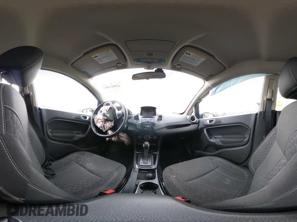 ✅ 2015 Ford Fiesta SE • VIN: 3FADP4BJ1FM163651 • Lot: 43804801. Wystawiony na IAAI z przebiegiem 64 704 mil. Bezpłatny archiwum sprzedaży aukcyjnych z USA i szczegółowy raport historii pojazdu na DreamBid. Zdjęcie 18.