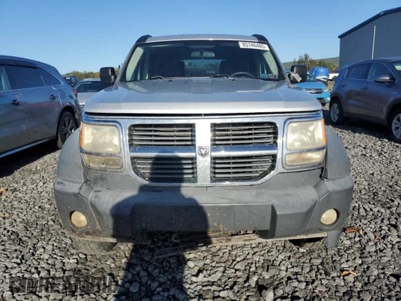 ✅ 2007 Dodge Nitro SXT • VIN: 1D8GT28K67W544289 • Lot: 85746485. Wystawiony na Copart z przebiegiem 308 577 mil. Bezpłatny archiwum sprzedaży aukcyjnych z USA i szczegółowy raport historii pojazdu na DreamBid. Zdjęcie 5.