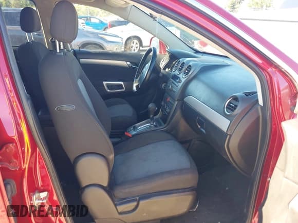 ✅ 2012 Chevrolet Captiva Sport LS • VIN: 3GNAL2EK0CS565886 • Lot: 43416014. Wystawiony na IAAI z przebiegiem 172 440 mil. Bezpłatny archiwum sprzedaży aukcyjnych z USA i szczegółowy raport historii pojazdu na DreamBid. Zdjęcie 5.