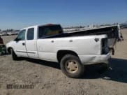 ✅ 2003 GMC Sierra 1500 • VIN: 1GTEC19T83E282430 • Лот: 72967264. Опубликован ранее на Copart с пробегом 81 356 миль. Бесплатный доступ к архиву аукционных продаж из США и подробный отчёт об истории автомобиля на DreamBid. Изображение 2.