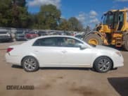 ✅ 2010 Toyota Avalon XLS • VIN: 4T1BK3DB5AU363884 • Lot: 43682934. Wystawiony na IAAI z przebiegiem 168 458 mil. Bezpłatny archiwum sprzedaży aukcyjnych z USA i szczegółowy raport historii pojazdu na DreamBid. Zdjęcie 13.