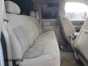 ✅ 2001 Chevrolet Silverado 2500HD LS • VIN: 1GCHC29181E274875 • Лот: 64992165. Опубликован ранее на Copart с пробегом 192 129 миль. Бесплатный доступ к архиву аукционных продаж из США и подробный отчёт об истории автомобиля на DreamBid. Изображение 10.