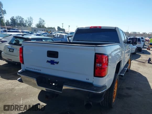 ✅ 2019 Chevrolet Silverado 2500HD LT • VIN: 1GC1KSEY5KF119090 • Лот: 41616445. Опубликован ранее на IAAI с пробегом 49 518 миль. Бесплатный доступ к архиву аукционных продаж из США и подробный отчёт об истории автомобиля на DreamBid. Изображение 4.