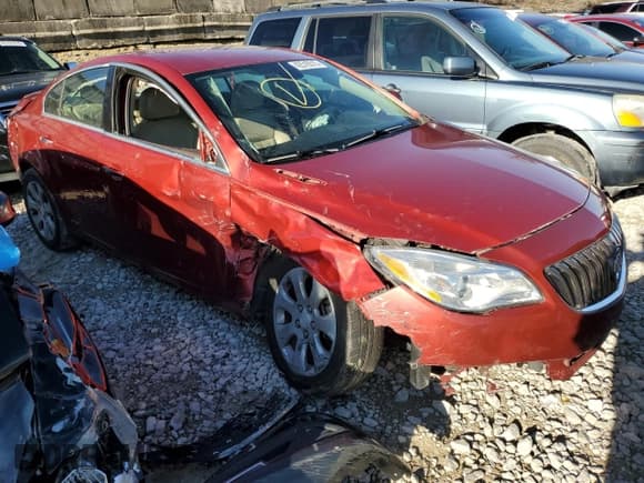 ✅ 2014 Buick Regal Premium I • VIN: 2G4GM5ER2E9175284 • Лот: 42518515. Опубликован ранее на Copart с пробегом Не указан. Бесплатный доступ к архиву аукционных продаж из США и подробный отчёт об истории автомобиля на DreamBid. Изображение 4.