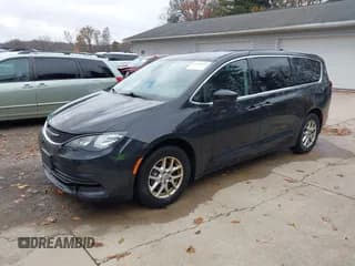 ✅ 2017 Chrysler Pacifica LX • VIN: 2C4RC1CG5HR608773 • Lot: 43596492. Wystawiony na IAAI z przebiegiem 208 440 mil. Bezpłatny archiwum sprzedaży aukcyjnych z USA i szczegółowy raport historii pojazdu na DreamBid. Zdjęcie 2.