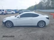 ✅ 2016 Hyundai Genesis Coupe 3.8L Base • VIN: KMHHT6KJ1GU134260 • Lot: 41948319. Wystawiony na IAAI z przebiegiem 154 259 mil. Bezpłatny archiwum sprzedaży aukcyjnych z USA i szczegółowy raport historii pojazdu na DreamBid. Zdjęcie 15.