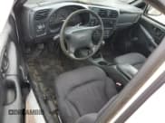 ✅ 1998 Chevrolet S-10 • VIN: 1GCCS1444WK202508 • Lot: 86473275. Wystawiony na Copart z przebiegiem 289 317 mil. Bezpłatny archiwum sprzedaży aukcyjnych z USA i szczegółowy raport historii pojazdu na DreamBid. Zdjęcie 8.