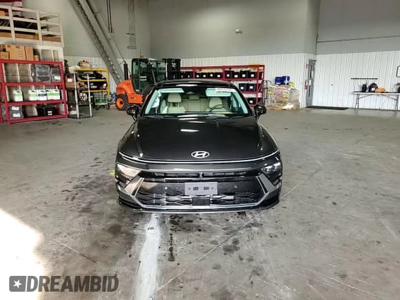 ✅ 2024 Hyundai Sonata Limited • VIN: KMHL54JJ1RA095930 • Lot: 84835395. Listed on Copart with 19,885 mi. Free auction sales archive from the USA and detailed vehicle history report at DreamBid. Image 13.