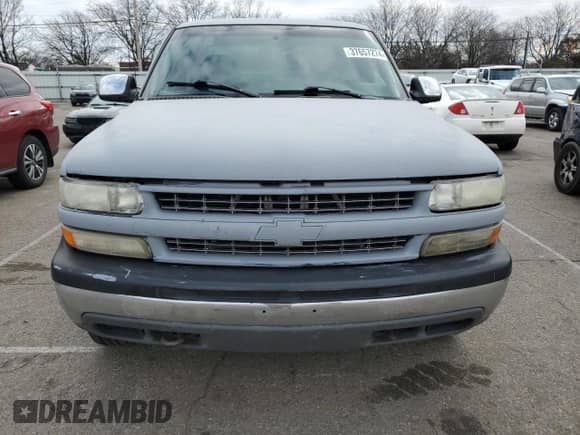 2000 Chevrolet Silverado 2500 LT с VIN 1GCGK29U2YE430010, выставлен на аукционе Copart как лот 37657274 с пробегом 329 629 миль миль и Чистый • Clean title. История ставок и продаж доступна на DreamBid. Изображение 5.